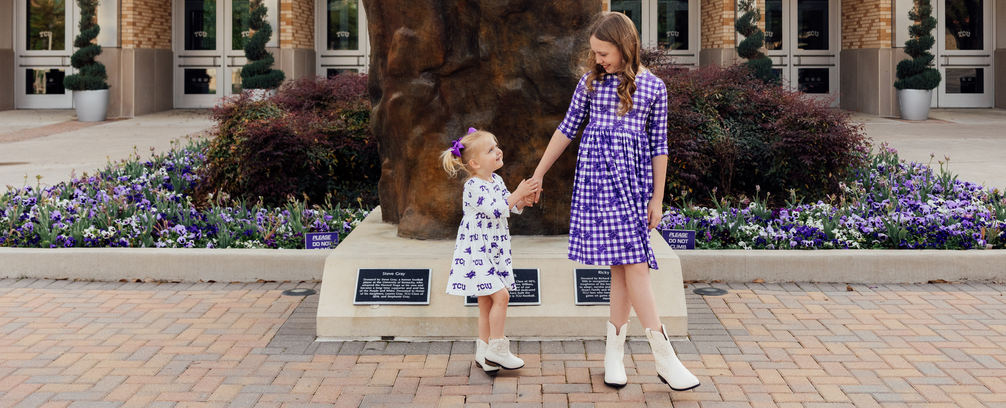 TCU Horned Frogs-Mila &amp; Rose ®