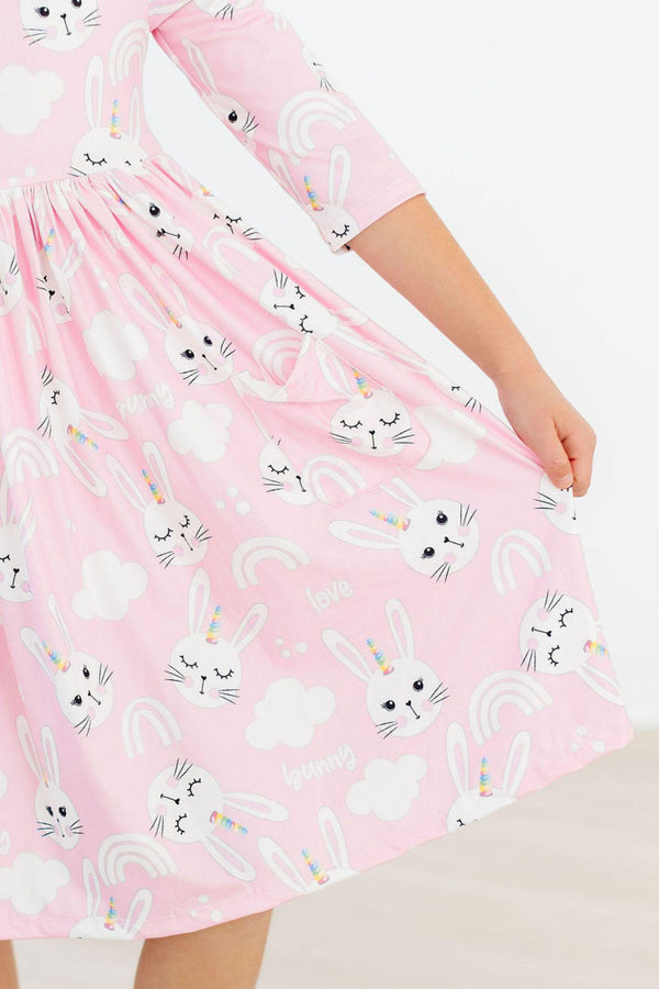 【BABYLCLUB】Bunny gal dress (gray) Girls Short Sleeve Bunny Print Poplin Woven Peter Pan Dress