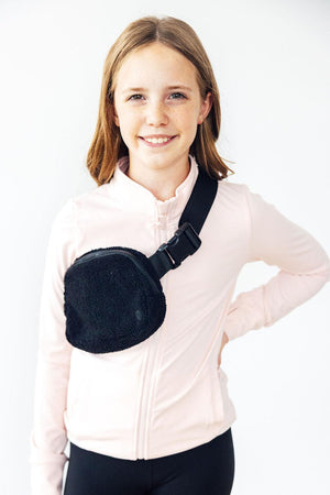 Black Fleece Belt Bag-Mila & Rose ®