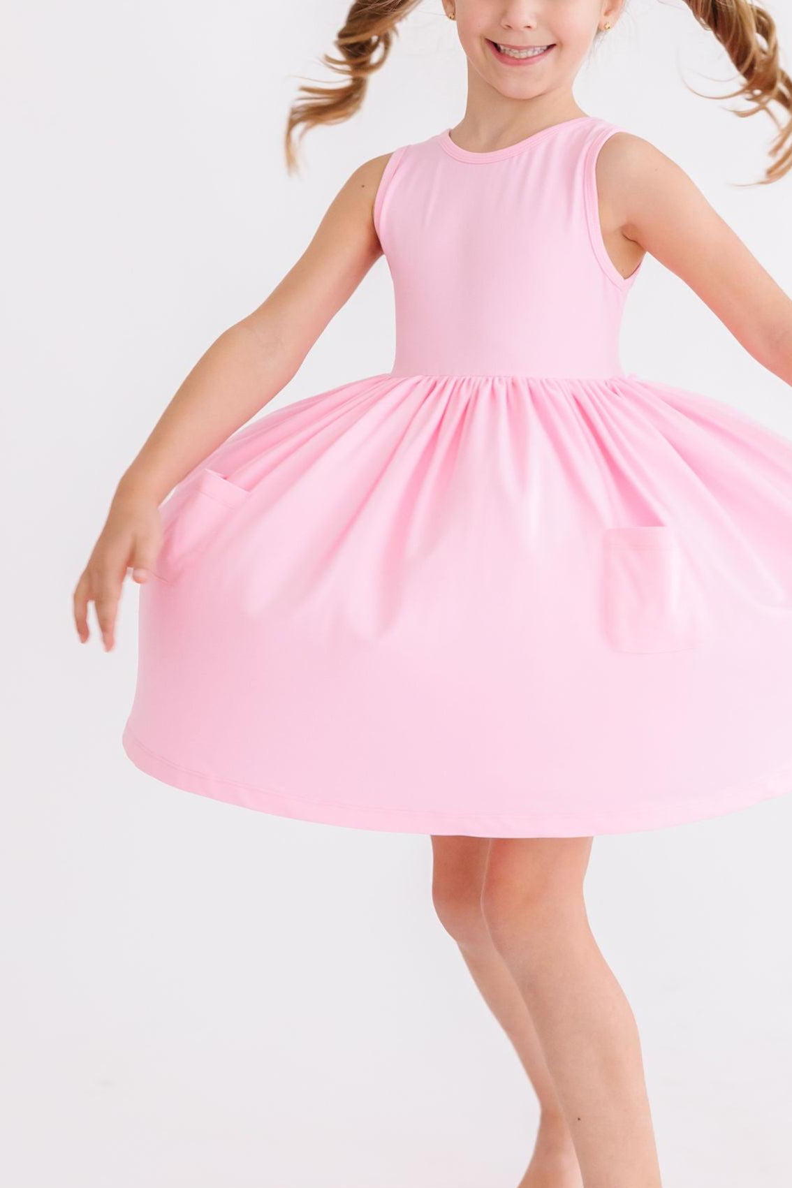 bubblegum pink dress Girls' Bubblegum Pink Tank Pocket Twirl Dress Size: 9/10 By Mila & Rose