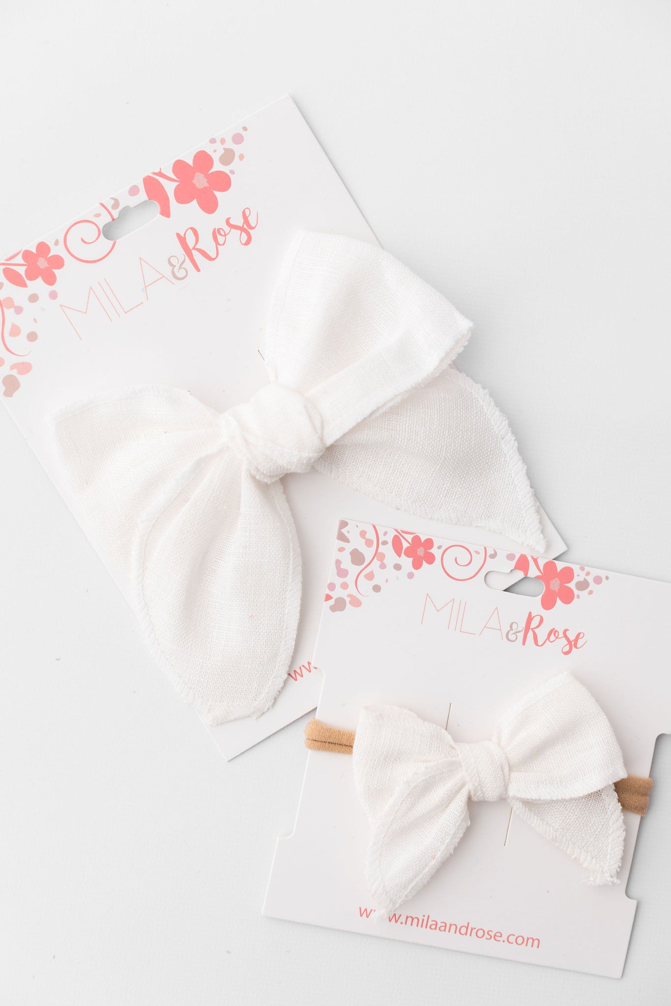 Classic Hair Bow - White-Mila & Rose ®