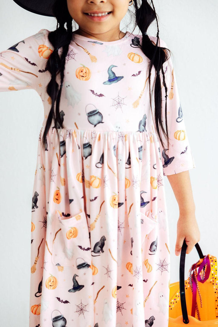 (L) Hey Boo 3/4 Sleeve Pocket Twirl Dress-Mila & Rose ®