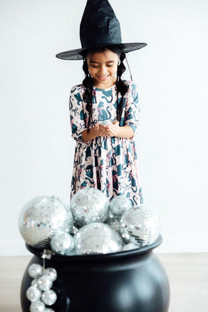 (V) Hocus Purr-cus L/S Sleeve Pocket Twirl Dress-Mila & Rose ®