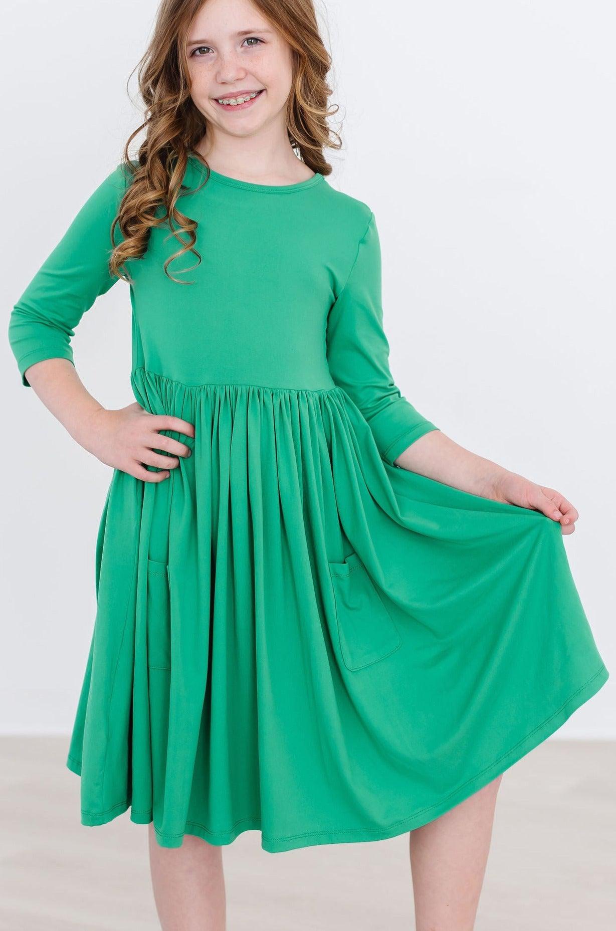 Girls' Kelly Green 3/4 Sleeve Pocket Twirl Dress Size: 7/8 By Mila & Rose Girls' Kelly Green 3/4 Sleeve Pocket Twirl Dress Size: 7/8 By Mila & Rose