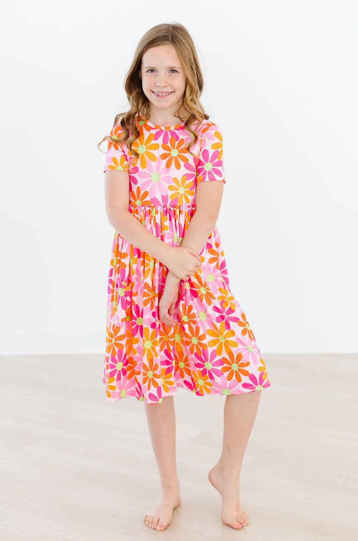 Retro Daisies S/S Pocket Twirl Dress-Mila & Rose ®