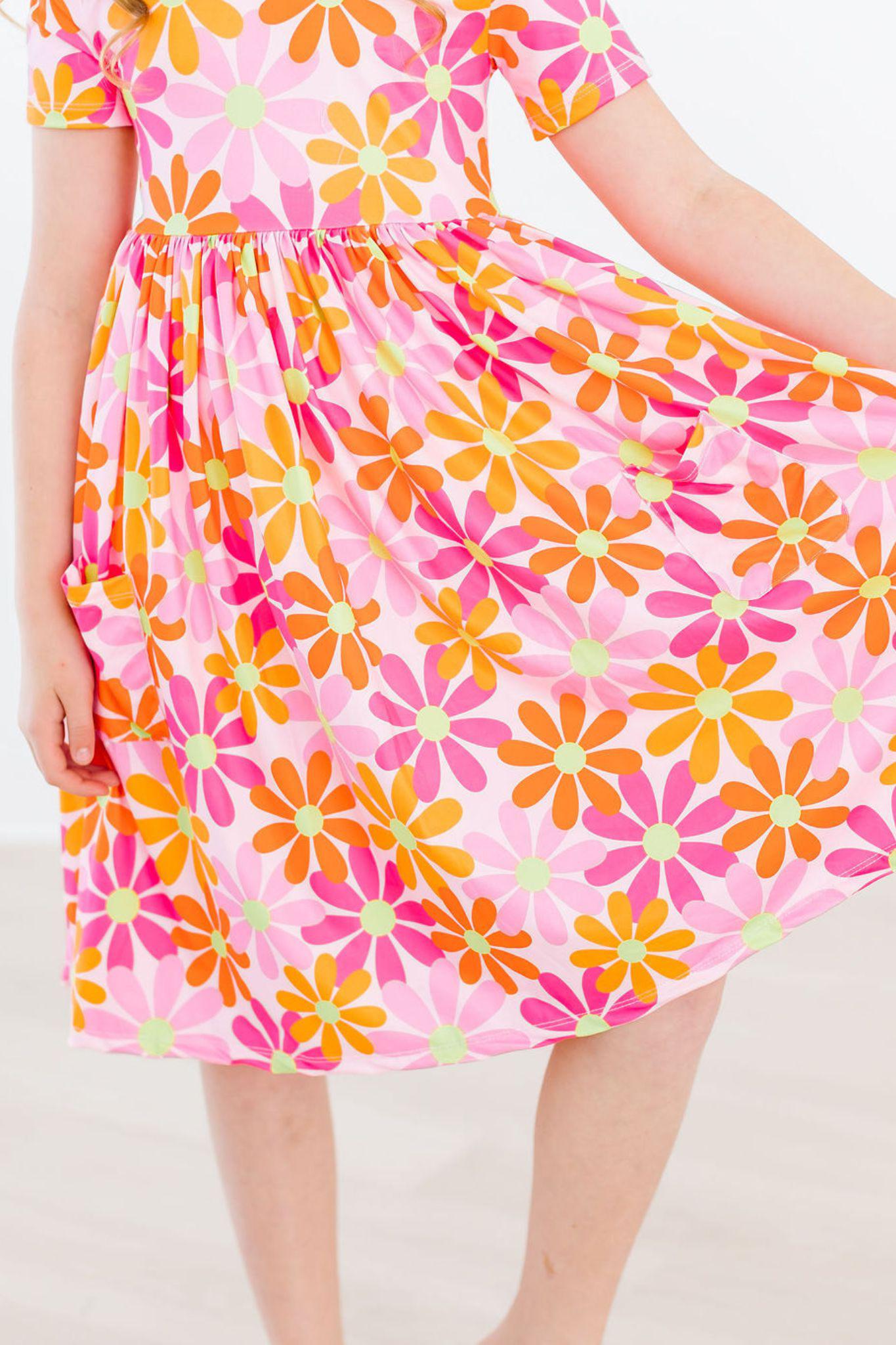 Retro Daisies S/S Pocket Twirl Dress-Mila & Rose ®