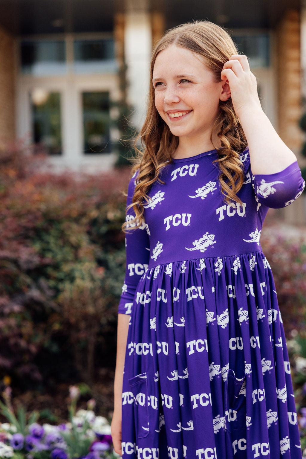 Girls' TCU Purple Frog 3/4 Sleeve Pocket Twirl Dress Size: 5/6 by Mila & Rose