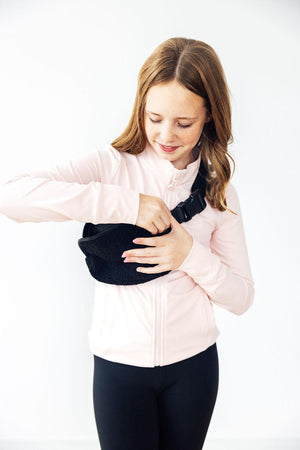 Black Fleece Belt Bag-Mila & Rose ®