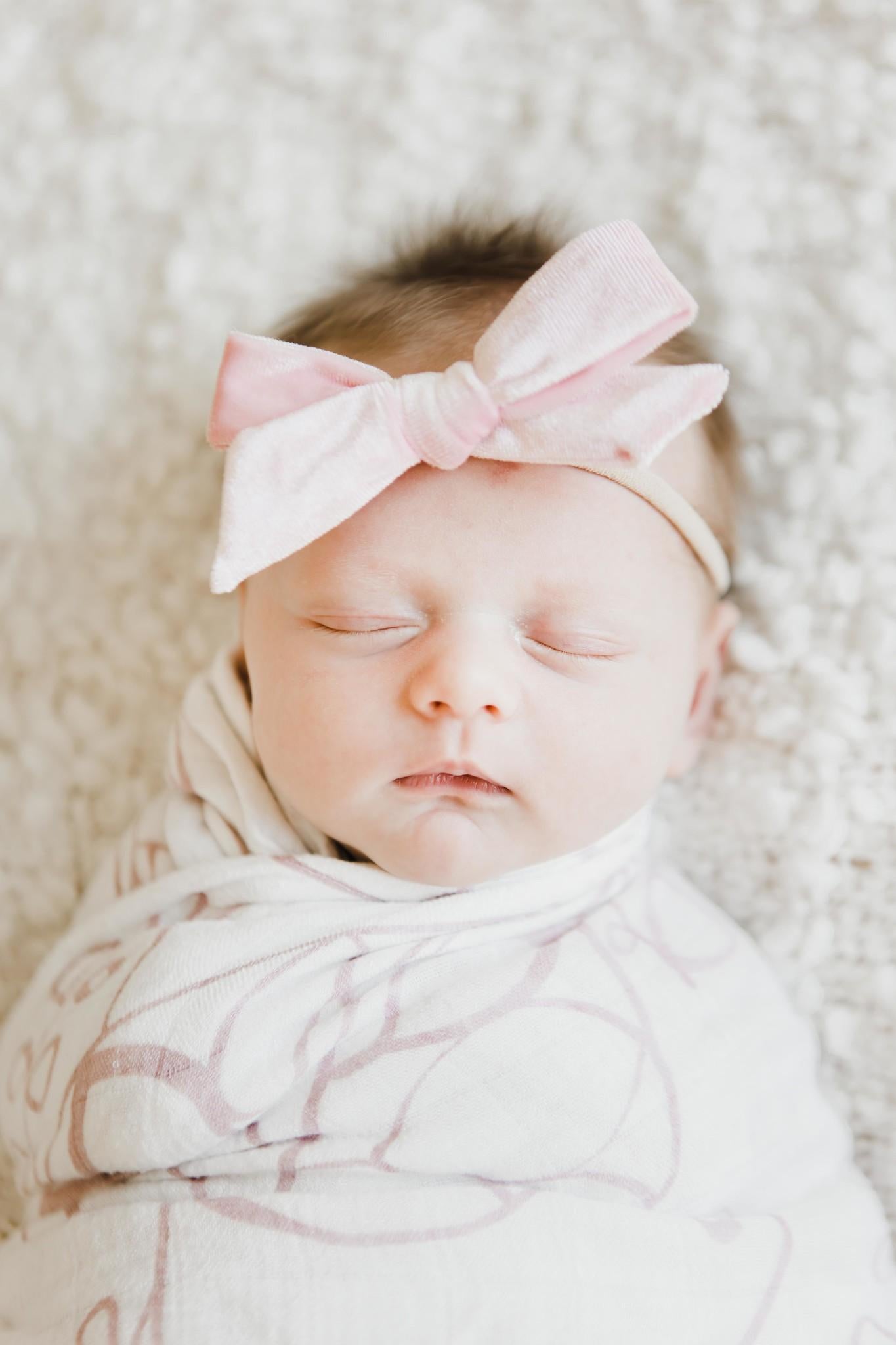 SALE Ballerina Pink Velvet Bow-Mila & Rose ®