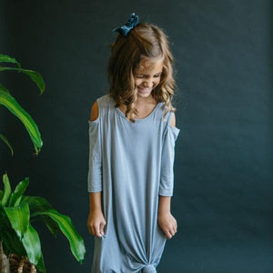 SALE Light Navy Velvet Bow-Mila & Rose ®